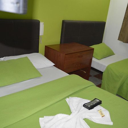 Hotel Las Palmas Fontibon Μπογκοτά Εξωτερικό φωτογραφία